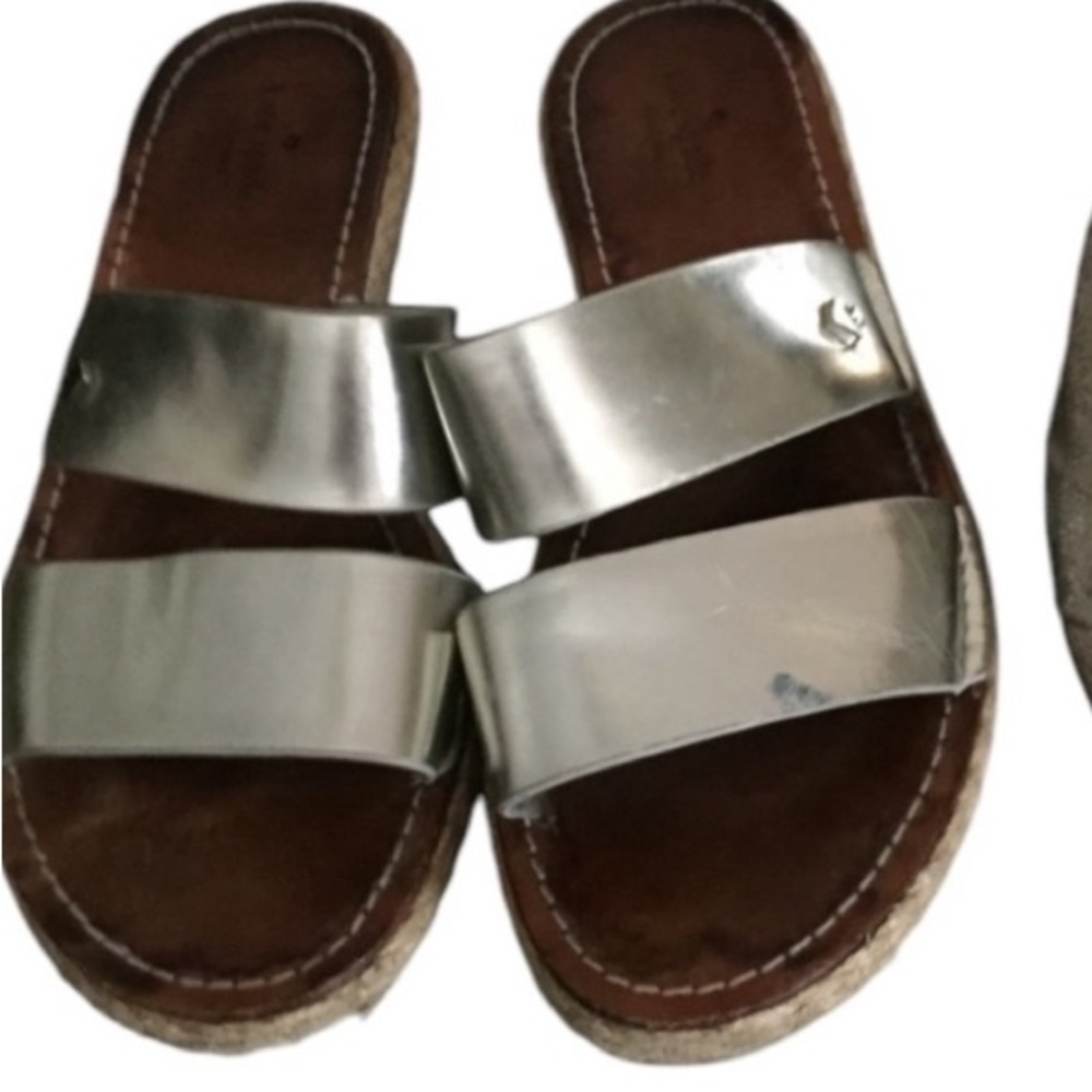 Kate Spade size 9.5 silver metallic slide sandals loved lots of life left